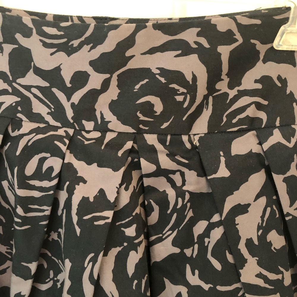 FREE with purchase: XXI black and grey skirt with flounce!  Size S - Picture 3 of 9